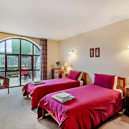 2 Bed In Malham 94261 * Airton