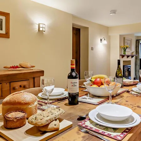 2 Bed In Skipton Oc-94261 *