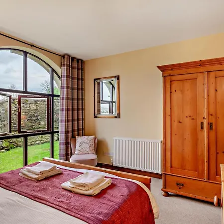 2 Bed In Skipton Oc-94261 * Airton